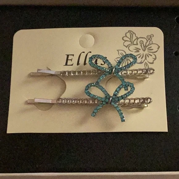 🌺NWT Just Too Amazing Rhinestone Blue Bow Hair Pins Make Perfect Gift 🌺 - Picture 5 of 7